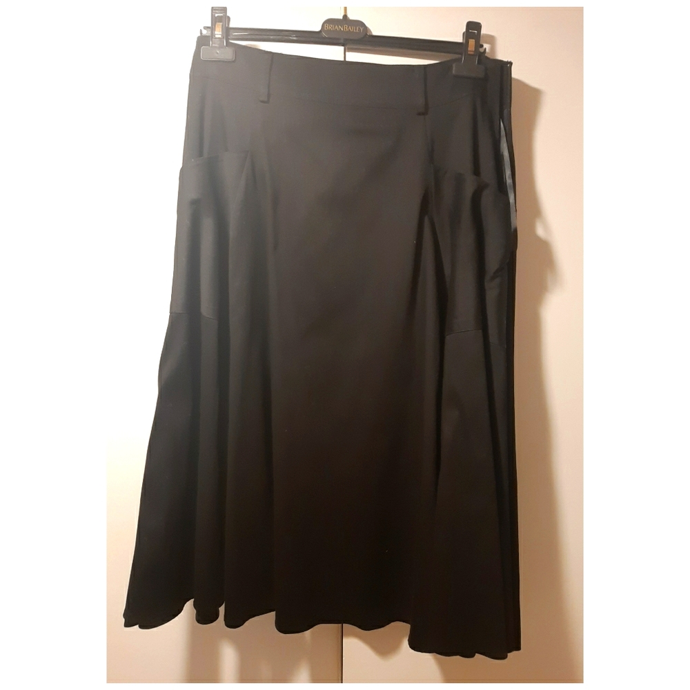 Black Skirt